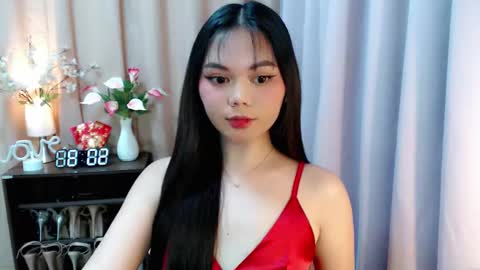 Snapshot of yourangelictransgirl chatting on October 3, 12:02 pm Hi its me Yna online show from October 3, 12:02 pm