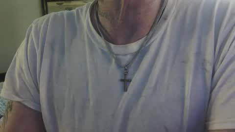 Snapshot of yourbeast247 chatting on January 2, 8:57 pm yourbeast247 online show from January 2, 8:57 pm