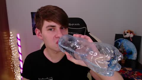 Billy online show from December 24, 6:00 am