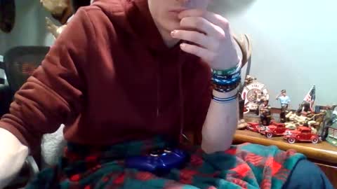 yourbitch1762 online show from March 5, 9:33 pm