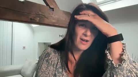 Cassie online show from June 3, 8:17 am