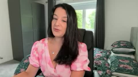 Cassie online show from June 18, 9:14 am