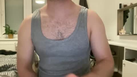 yourchattyboy online show from April 17, 10:35 pm