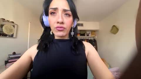 Snapshot of yourcherrybabe chatting on February 3, 10:48 pm yourcherrybabe online show from February 3, 10:48 pm