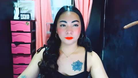 yourdirtygirl_lyla online show from February 14, 11:51 am