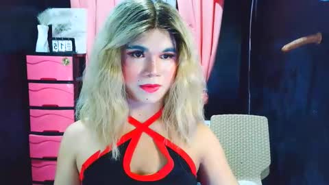 yourdirtygirl_lyla online show from February 15, 11:30 am