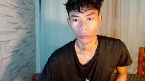 Snapshot of yourdreamboyx chatting on December 30, 4:09 am Rence online show from December 30, 4:09 am