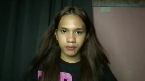 Snapshot of yourehot_princess chatting on May 20, 2:23 pm yourehot_princess online show from May 20, 2:23 pm