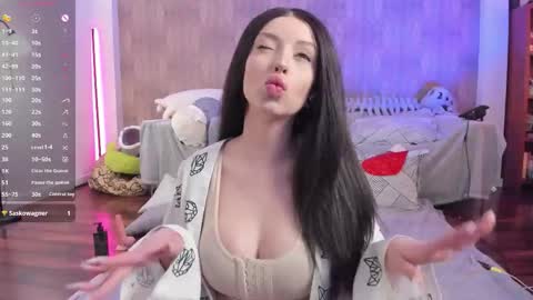 Snapshot of youreyesgazm chatting on January 6, 9:46 am Mary online show from January 6, 9:46 am