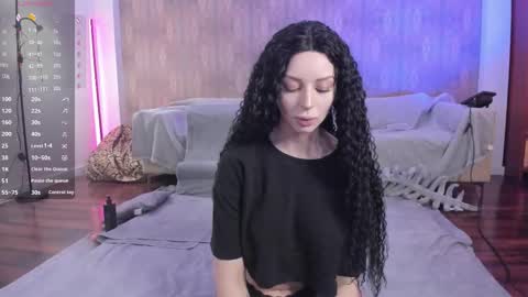 Snapshot of youreyesgazm chatting on February 10, 8:18 am Mary online show from February 10, 8:18 am