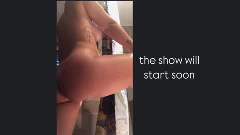 Snapshot of yourfantasy__ chatting on February 13, 9:09 am Viki online show from February 13, 9:09 am