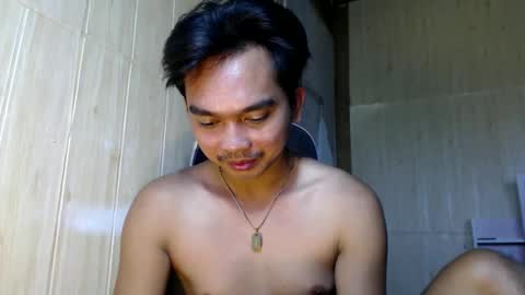 Snapshot of yourfantasyboyjr chatting on September 22, 12:34 am i am your dream boy JR online show from September 22, 12:34 am