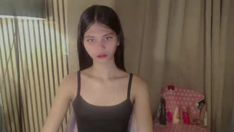 Vivian online show from February 19, 2:46 pm