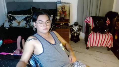 Snapshot of yourfemboitinydick chatting on July 5, 7:48 am Fem boi Nards online show from July 5, 7:48 am