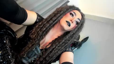  not into STINGY and CHEAP people online show from November 28, 10:56 pm