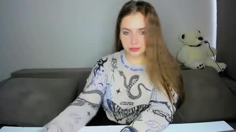 Snapshot of yourgem__ chatting on May 29, 2:31 am yourgem__ online show from May 29, 2:31 am