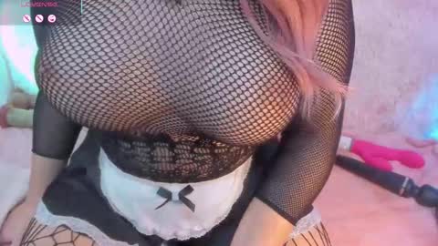 Snapshot of yourgirl11555 chatting on February 19, 3:35 am Liza online show from February 19, 3:35 am