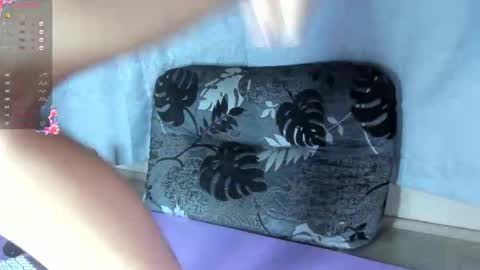 yourgirl_044 online show from November 23, 11:54 am