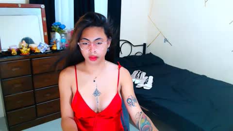 Snapshot of yourgoddesskyla chatting on March 7, 12:46 pm yourgoddesskyla online show from March 7, 12:46 pm