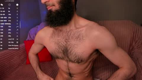 Snapshot of yourhairysecret chatting on May 31, 10:00 pm HAIRY wants to have a great time online show from May 31, 10:00 pm