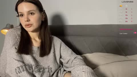 Aida online show from December 11, 2:22 pm