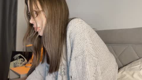 Aida online show from December 27, 2:12 pm