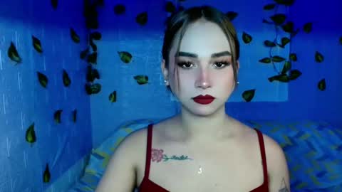 Snapshot of yourhotbarbie_chantal chatting on February 18, 4:37 pm yourhotbarbie_chantal online show from February 18, 4:37 pm