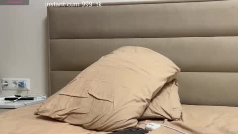 Chris online show from September 22, 8:16 am