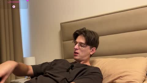 Chris online show from January 19, 7:23 am