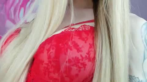 yourkriss_new1 online show from December 14, 7:29 pm