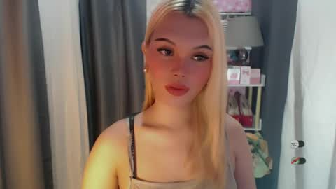KYLIE MORE online show from June 21, 6:27 am
