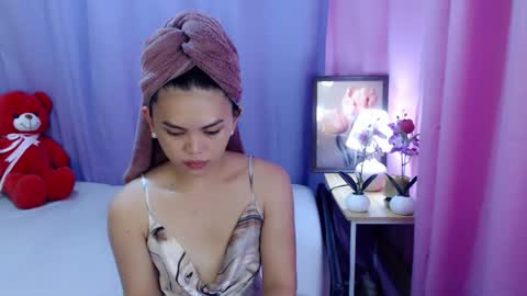 your lovely Dina online show from May 11, 1:44 am