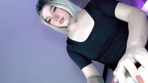 PEARL online show from December 1, 4:29 pm