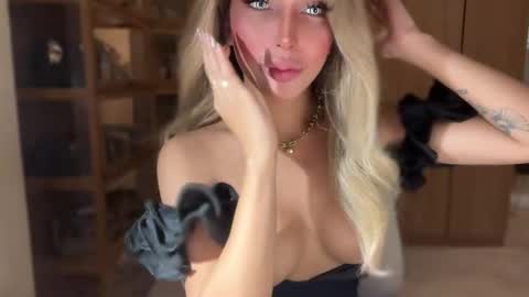 Pearl online show from March 12, 6:41 am