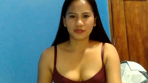 Snapshot of yourmorenagirl69 chatting on July 19, 7:34 am yourmorenagirl69 online show from July 19, 7:34 am