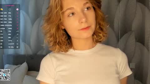 Snapshot of yourmuseee chatting on February 14, 8:00 am Sonya online show from February 14, 8:00 am