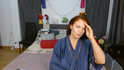 yourmysterycharm online show from April 7, 6:08 pm