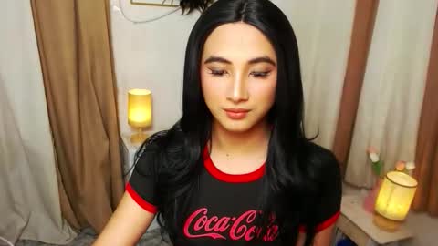 Snapshot of yourpretty_drea chatting on November 21, 11:14 pm Dreaa online show from November 21, 11:14 pm