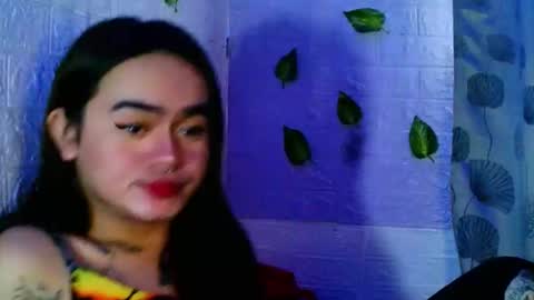 yourprincessthea online show from November 25, 2:44 am