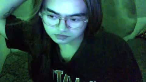 Snapshot of yourprincessthea chatting on May 5, 1:46 am yourprincessthea online show from May 5, 1:46 am