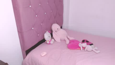 yourprivateslut online show from March 30, 6:58 am