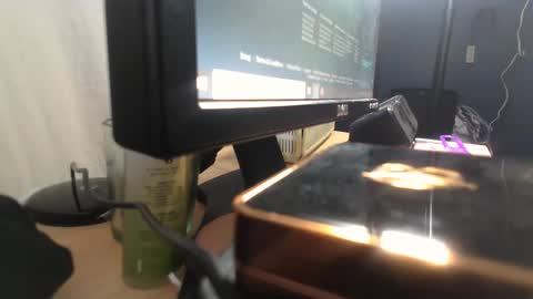 kaye online show from December 15, 1:43 am