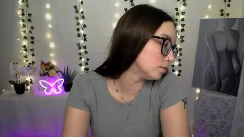 Happy online show from February 25, 4:42 pm