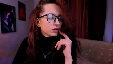 Snapshot of yours_sunny chatting on January 28, 5:24 pm yours_sunny online show from January 28, 5:24 pm