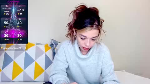 Snapshot of yoursoul_mila chatting on January 6, 11:18 am yoursoul_mila online show from January 6, 11:18 am