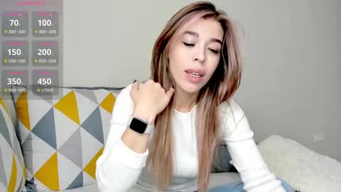 Snapshot of yoursoul_mila chatting on February 25, 11:41 am yoursoul_mila online show from February 25, 11:41 am