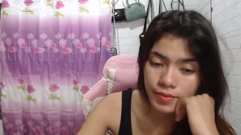 Maddie online show from February 4, 1:45 am