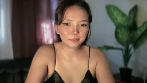 Snapshot of yoursweethot_faye chatting on February 2, 7:18 am Faye online show from February 2, 7:18 am