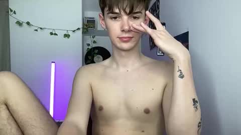 Snapshot of yoursweetyguy chatting on June 3, 4:12 pm yoursweetyguy online show from June 3, 4:12 pm