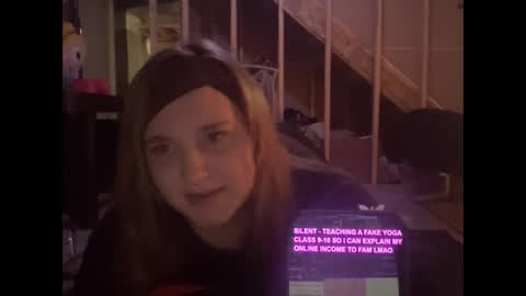 yourthickgingergoddess online show from January 25, 2:25 pm